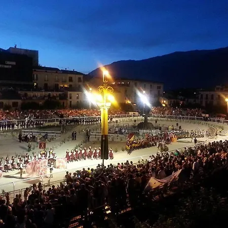 Piazza Maggiore Apartment Sulmona